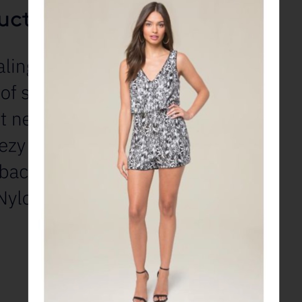 L⭐️NWT⭐️ Bebe Embellished V-Neck Romper